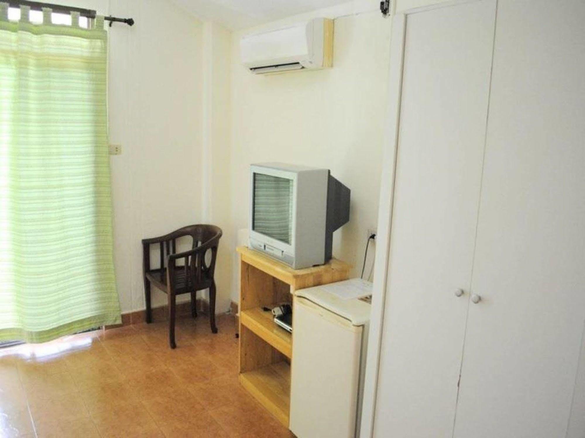 Sunny Guest House 苏梅岛 外观 照片